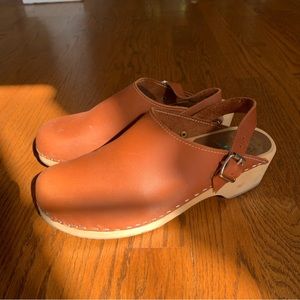Vintage MIA swedish clogs—US womens 7.5-8